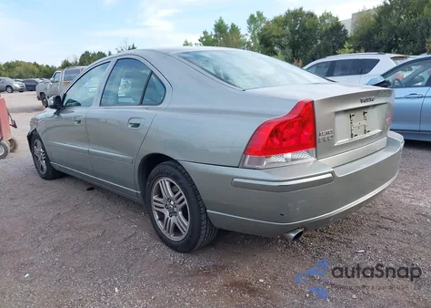 2008 Volvo S60 2.5T z USA, uszkodzony, nr VIN YV1RS592982693065